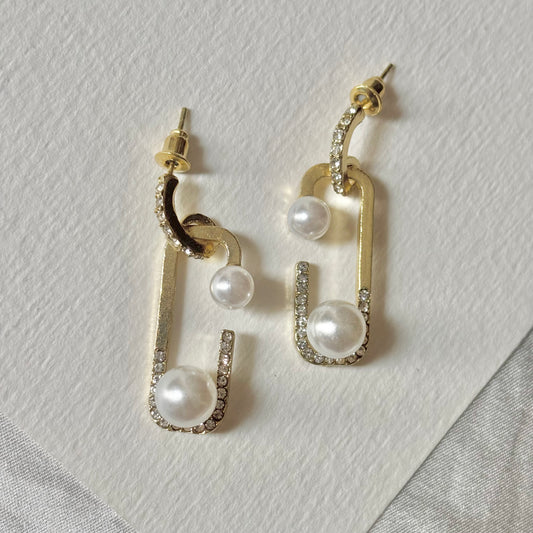 Dual pearl earrings