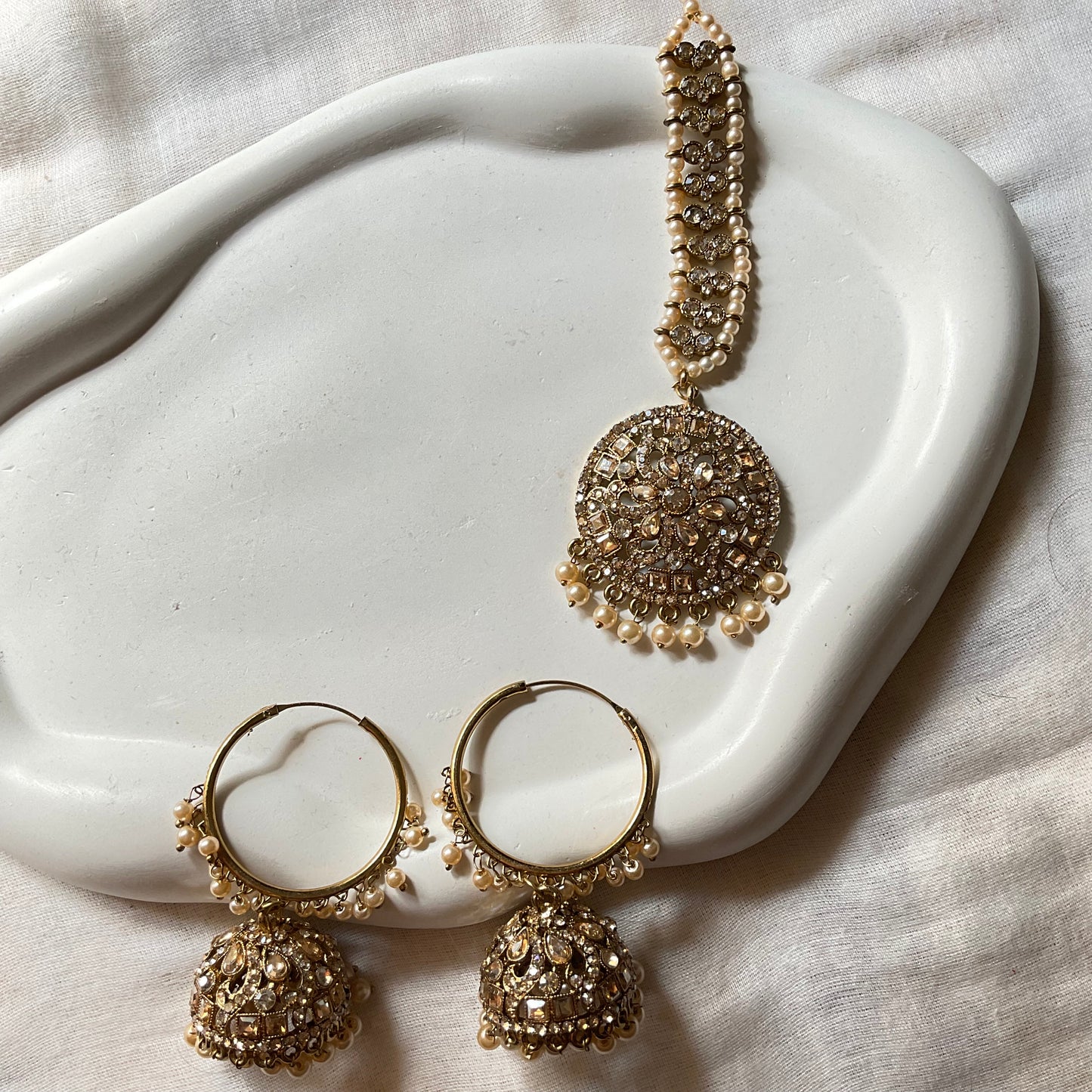Jhumka set