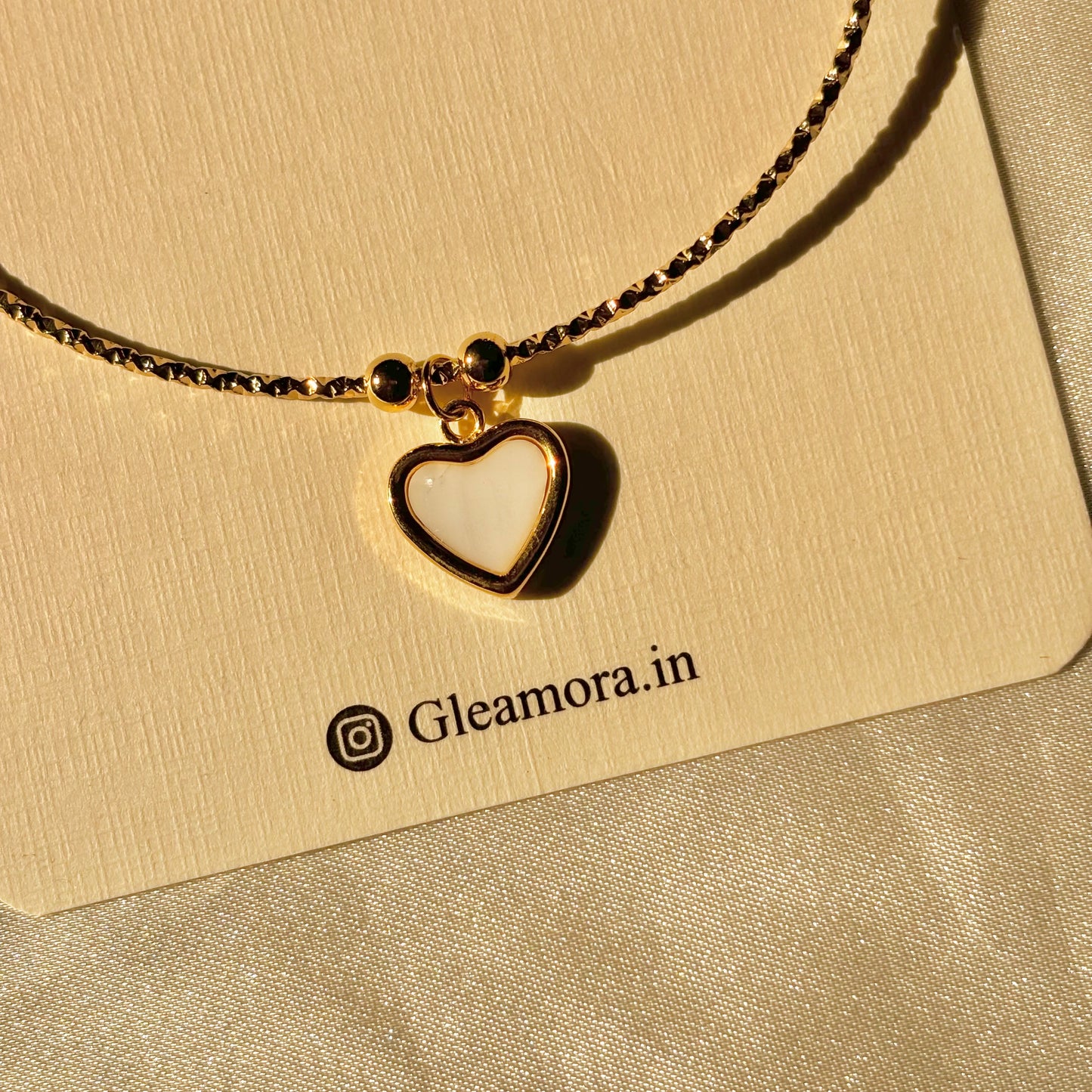 White heart bracelet