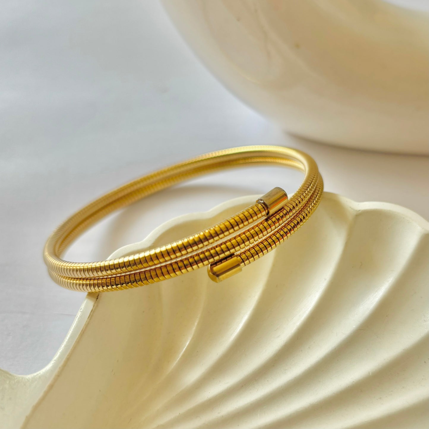 Anti tarnish gold plated minimalist bracelet in india gleamora