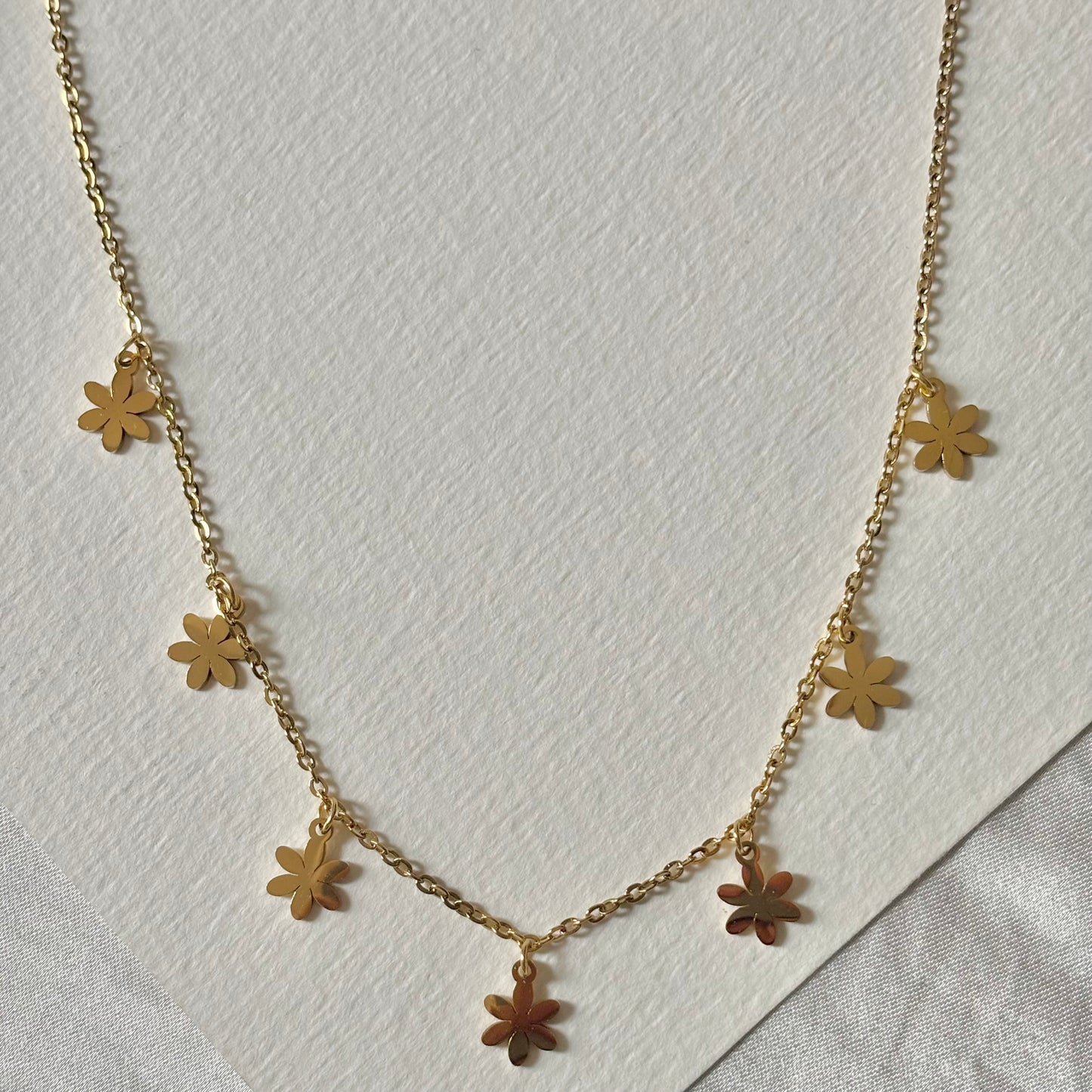 Flower necklace